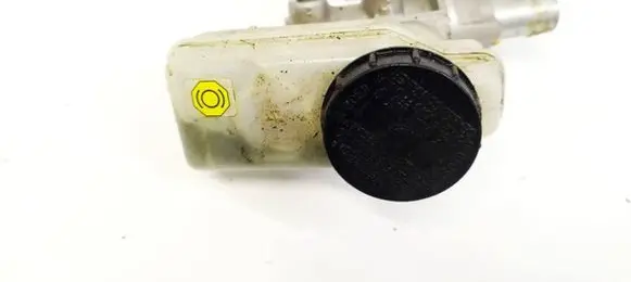 Infiniti QX50 (J50) Brake fluid reservoir 
