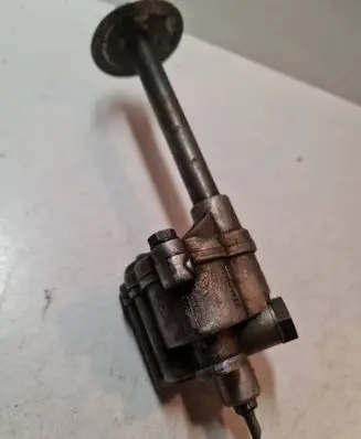 Opel Corsa B Oil pump 2877076