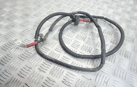 Positive cable (battery)