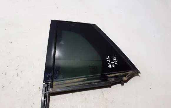 Mercedes-Benz GLC C253 Rear vent window glass A2537307900