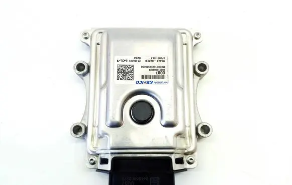 KIA Ceed Adblue control unit 9544132AE0