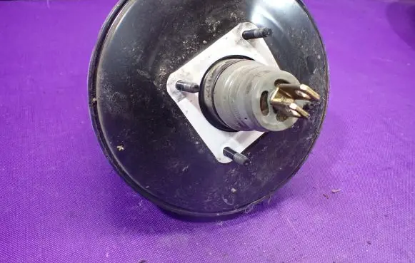 Ford Fusion Brake booster 2S612B195CH