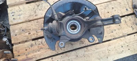 Volkswagen Transporter - Caravelle T5 Front wheel hub