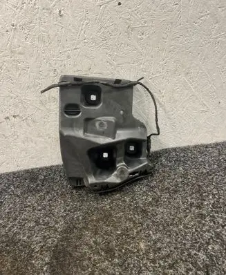 BMW M4 G82 G83 Rear bumper mounting bracket 7497111