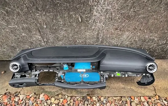 Mercedes-Benz E W238 Dashboard 