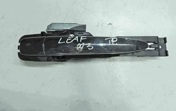 Nissan Leaf I (ZE0) Rear door handle trim 