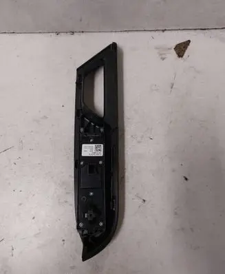Ford B-MAX Electric window control switch 4M5T14A132GB 10108948