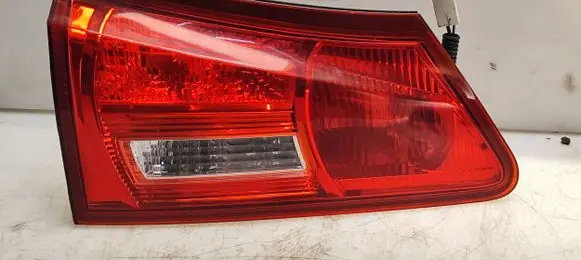 Lexus IS 220D-250-350 Tailgate rear/tail lights ICHIKOH5342 1090037