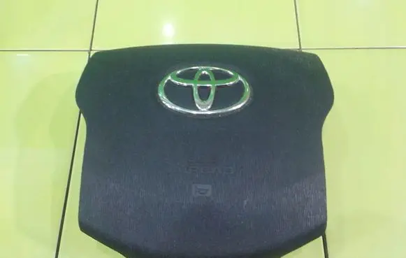 Toyota Prius (NHW20) Steering wheel airbag 8442202 RP156