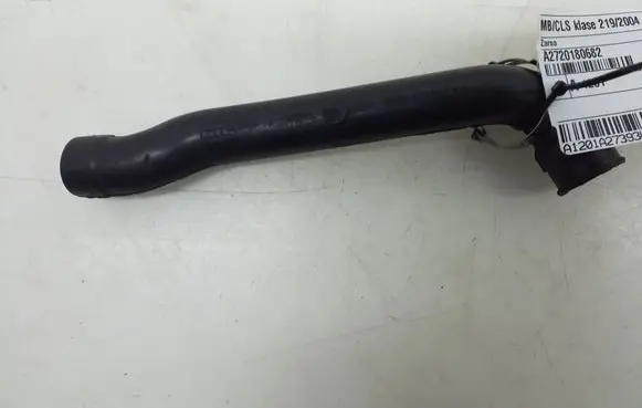 Mercedes-Benz CLS C219 Air intake hose/pipe A2720180682