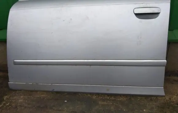 Audi A4 S4 B7 8E 8H Front door