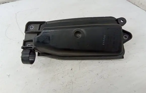 Mercedes-Benz E W212 Vacuum air tank A6510700568