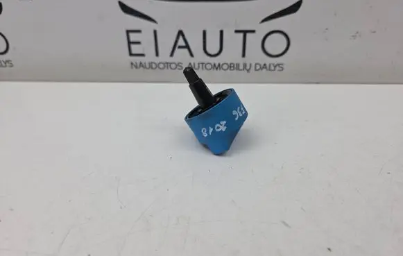 BMW 4 F36 Gran coupe Adblue tank cap 7485922