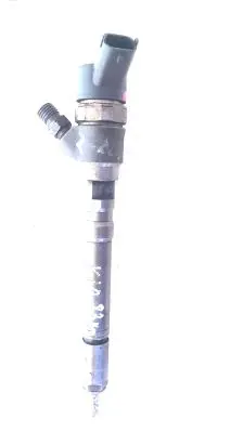 KIA Carens I Fuel injector 3380027010