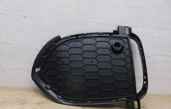 BMW X5 F15 Front bumper lower grill 8056855