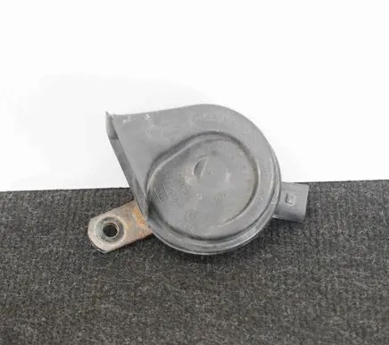Volkswagen Amarok Horn signal E9001157