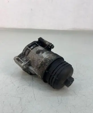 Opel Insignia B Oil filter mounting bracket 676509720