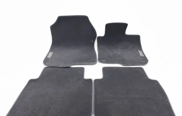Honda CR-V Car floor mat set 08P15TLA520