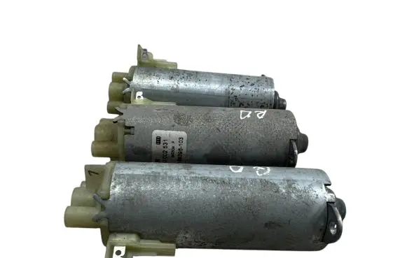 Volvo XC90 Seat adjustment motor 0130002531 198396103 290504F