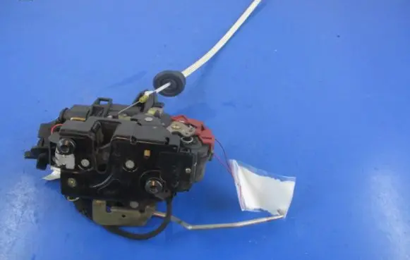 Audi A2 Front door lock