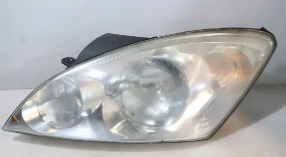 KIA Ceed Headlight/headlamp