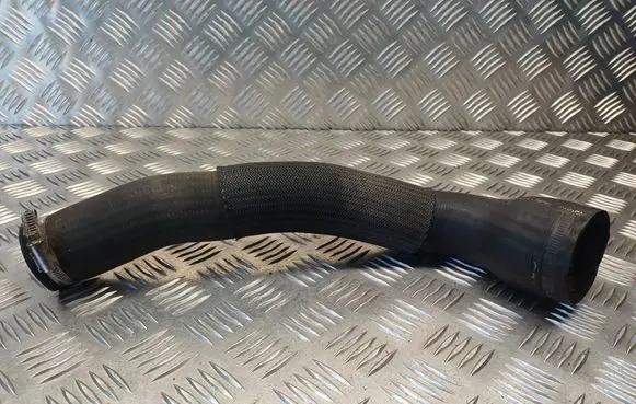 Intercooler hose/pipe