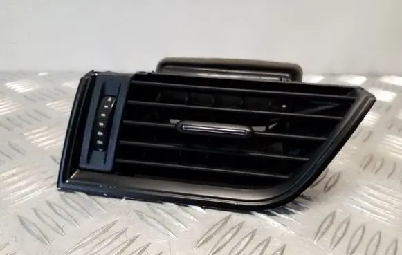 Skoda Octavia Mk3 (5E) Dashboard side air vent grill/cover trim 5E0819701 5E0819701A