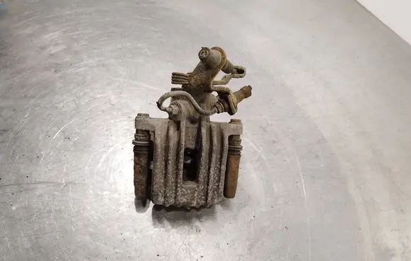 Skoda Octavia Mk2 (1Z) Rear brake caliper