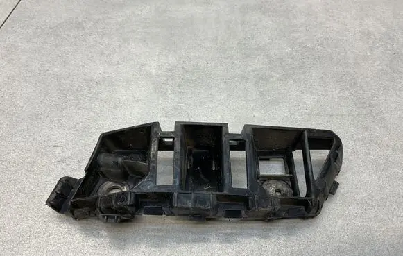 Volkswagen Tiguan Front bumper mounting bracket 5N0807183D