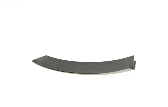 Rear fender molding trim