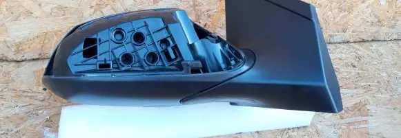 Hyundai i10 Front door electric wing mirror 87627-B9010