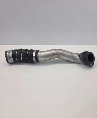 BMW 3 E90 E91 Intercooler hose/pipe 7795304 1611091926