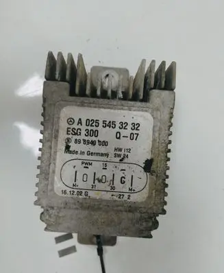 Coolant fan relay