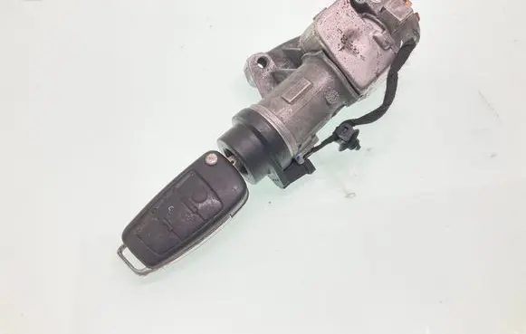 Audi A6 S6 C5 4B Ignition lock 4B0905851