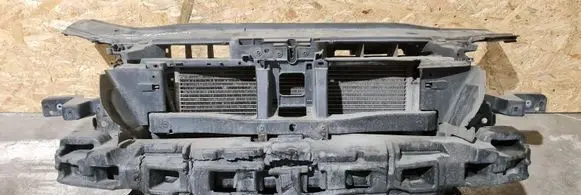 Volkswagen PASSAT B6 Radiator support slam panel