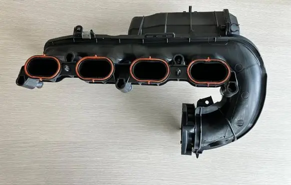 Mercedes-Benz C W205 Intake manifold A2740900037
