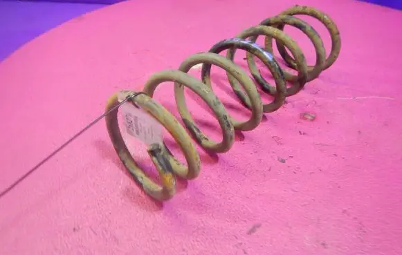 Ford Mondeo Mk III Rear coil spring