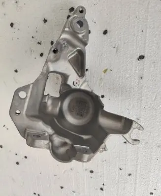 Mercedes-Benz C AMG W205 Engine mount bracket A2640920400