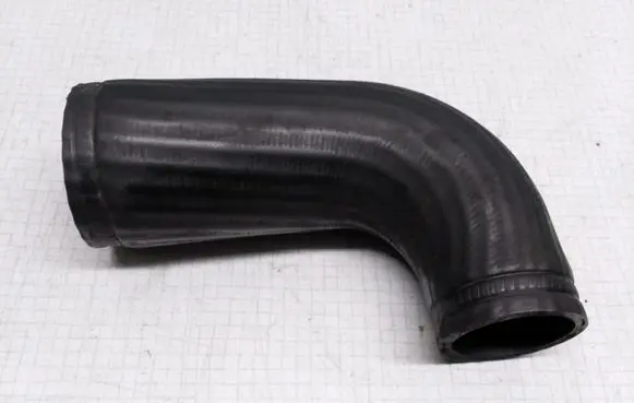 Volvo V70 Intercooler hose/pipe 08699419