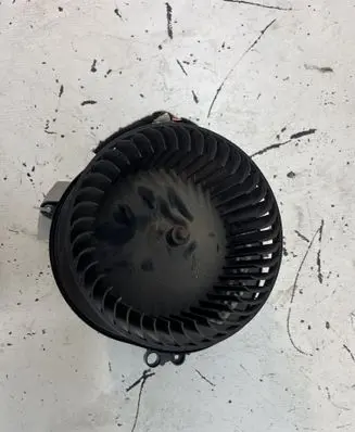 BMW 4 F32 F33 Heater fan/blower 9276112