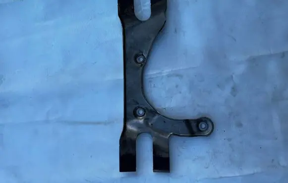 Muffler mount bracket/holder