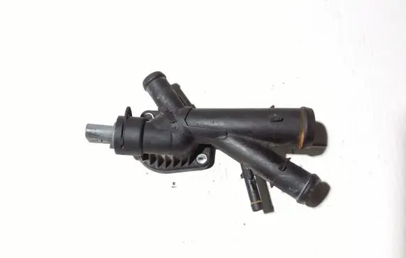 Audi A3 S3 A3 Sportback 8P Engine coolant pipe/hose 03L121131AA