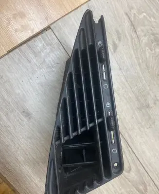 Hyundai Sonata Dash center air vent grill 1473064077 910524300000