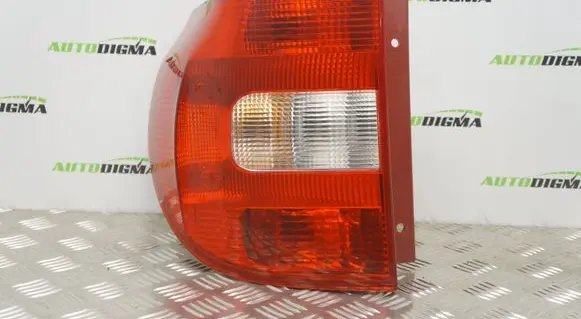 Skoda Yeti (5L) Rear/tail lights 5L0945111