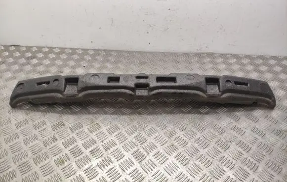 Front bumper foam support bar