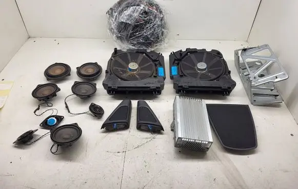 BMW 5 F10 F11 Audio system kit 9266355 9169686 9169685