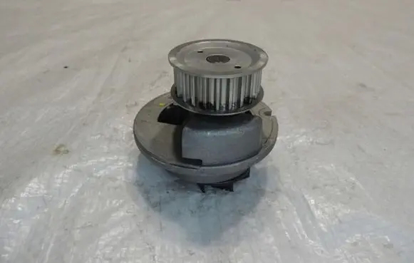 Opel Vectra B Water pump