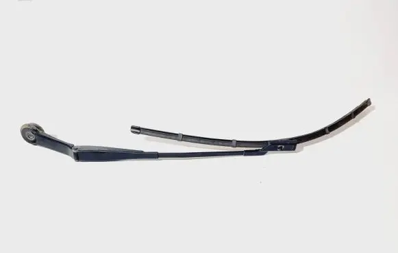 Ford Focus Front wiper blade arm BM5117526AB BM5117526