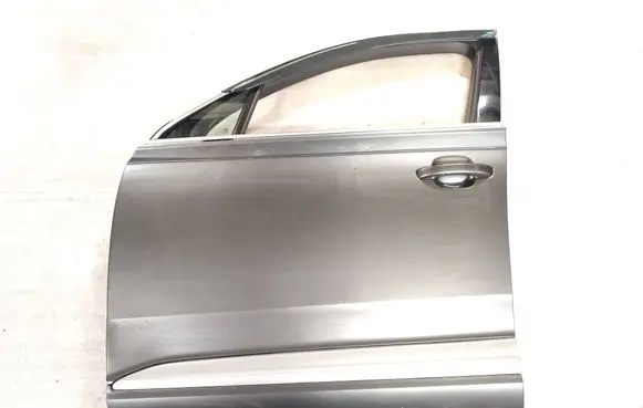 Audi Q7 4M Front door 
