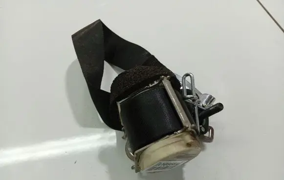 Ford S-MAX Rear seatbelt